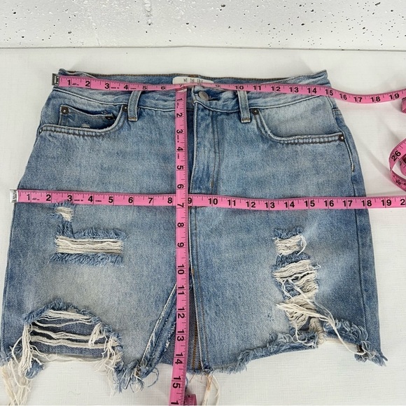 We The Free size 27 Distressed Raw Hem Denim Jean Skirt - Picture 9 of 9